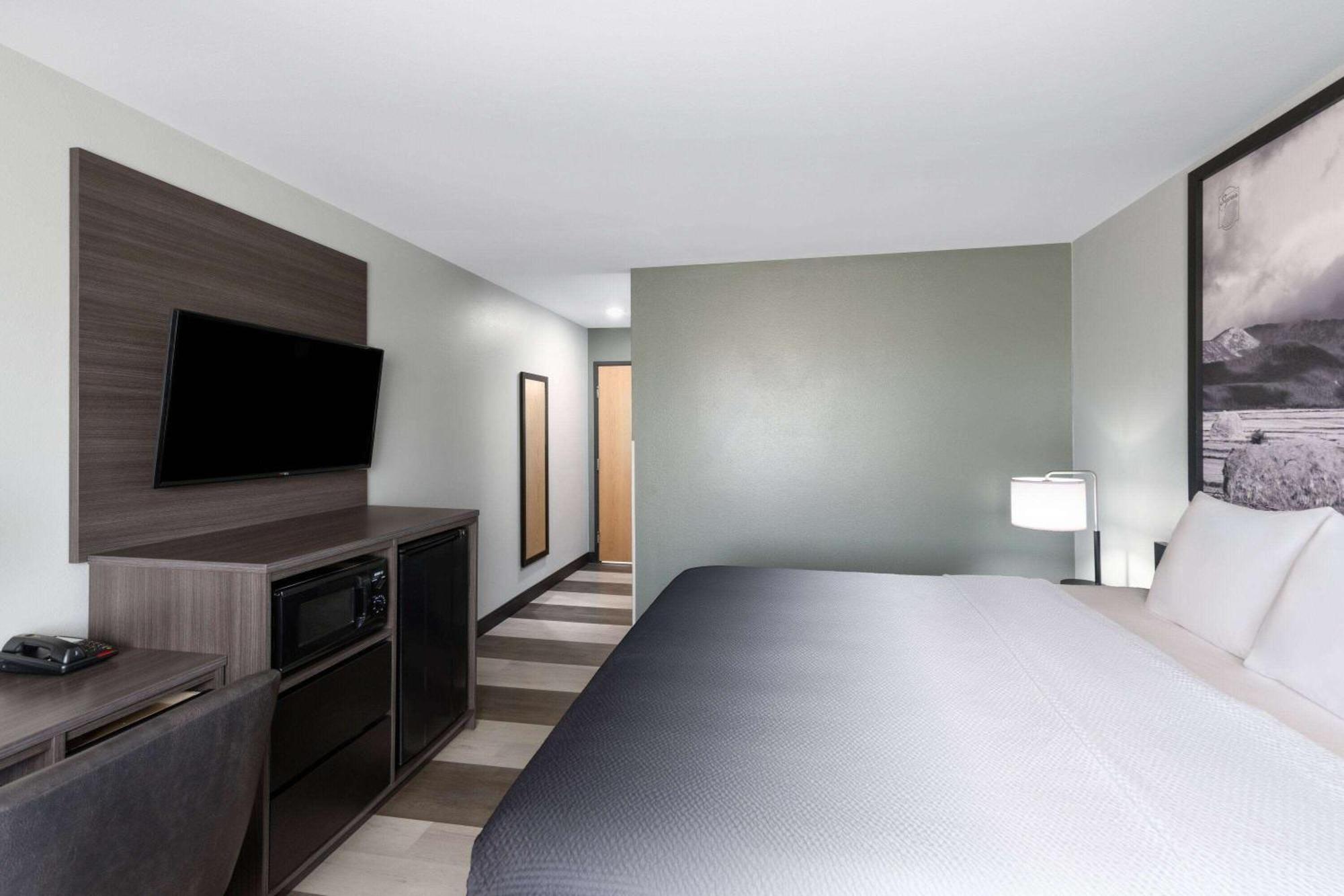 Super 8 By Wyndham Big Timber Motel Buitenkant foto