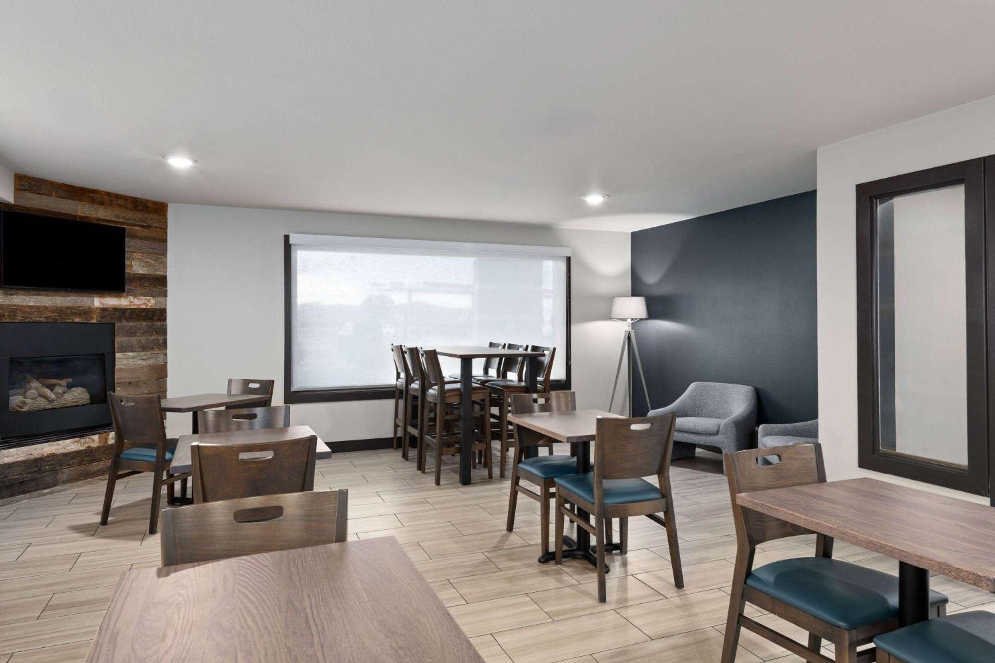 Super 8 By Wyndham Big Timber Motel Buitenkant foto